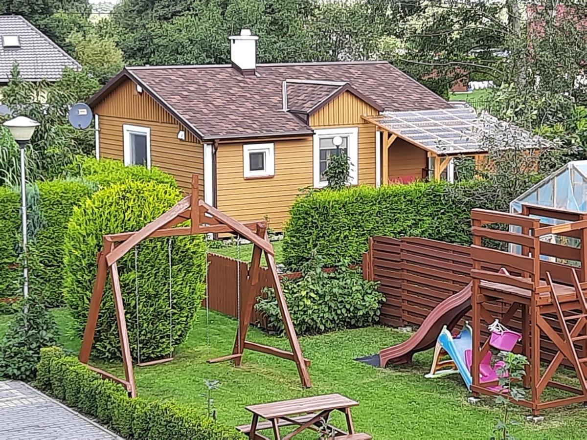 Domek Drewniany Na Wiejskiej Lubiatowo  Exterior foto